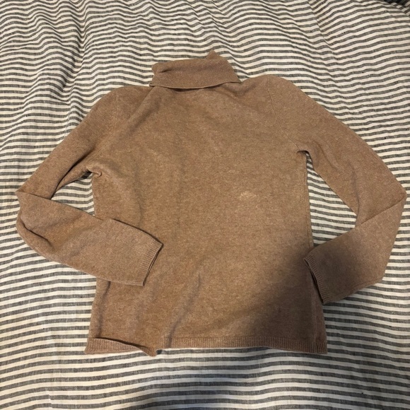 Millstrand Co. Midi turtleneck cashmere sweater light brown - Picture 1 of 11